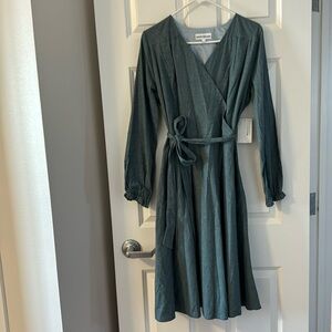 Paris Bloom “Alice” dress size L NWT